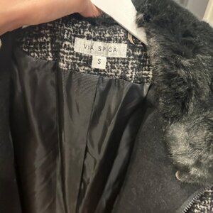 Via Spiga Black and White Winter Coat with Faux Fur Trim